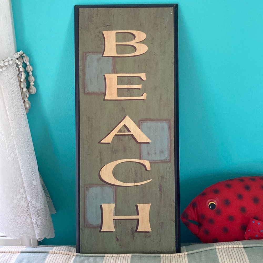 BEACH - Picture 1 of 8